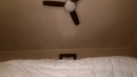 Snapshot of recka810 chatting on 01-08-25, 05:05 recka810 online show from 01-08-25, 05:05