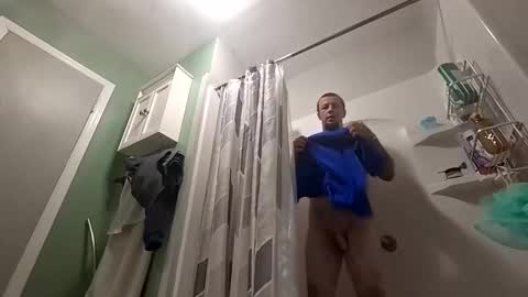 Snapshot of recka810 chatting on 12-03-25, 11:14 recka810 online show from 12-03-25, 11:14