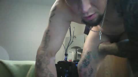 Snapshot of recka810 chatting on 04-23-26, 09:28 recka810 online show from 04-23-26, 09:28