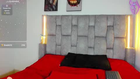 Snapshot of red__lustt chatting on 02-19-26, 04:25 Amber online show from 02-19-26, 04:25