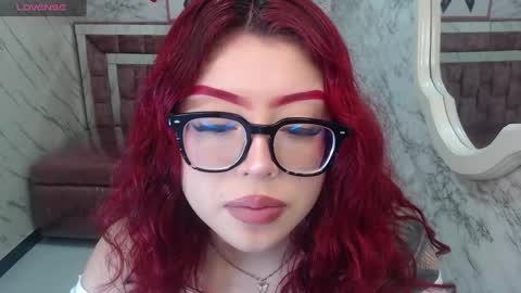 Snapshot of red_bunny_v chatting on 11-08-25, 01:22 Hi Stream 800am to 200pm online show from 11-08-25, 01:22