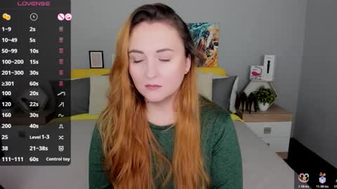 Lessy Fox online show from 12-21-25, 05:53