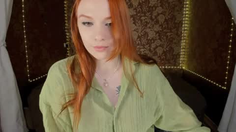 Mia online show from 04-10-26, 04:33