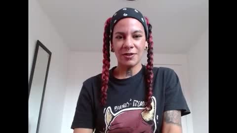 Instagram Valerie yourdream online show from 02-03-26, 02:44