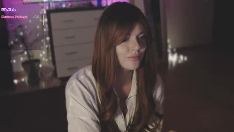 Snapshot of redaplle2 chatting on 09-18-25, 10:12 redaplle2 online show from 09-18-25, 10:12