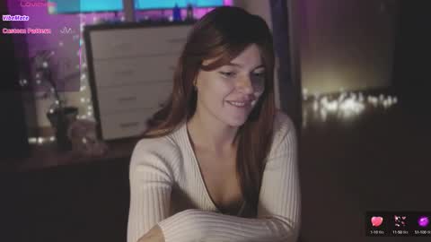 Snapshot of redaplle2 chatting on 10-11-25, 10:52 redaplle2 online show from 10-11-25, 10:52