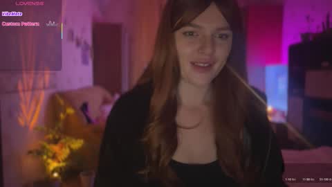 Snapshot of redaplle2 chatting on 11-29-25, 10:24 redaplle2 online show from 11-29-25, 10:24