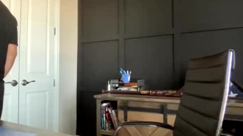 RedBull online show from 01-02-25, 03:19