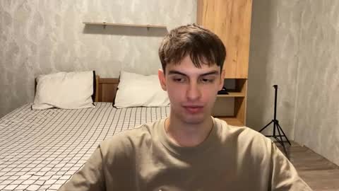 redbullshine online show from 09-16-25, 05:14