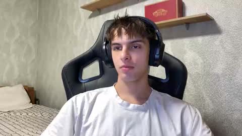 redbullshine online show from 10-01-25, 07:42