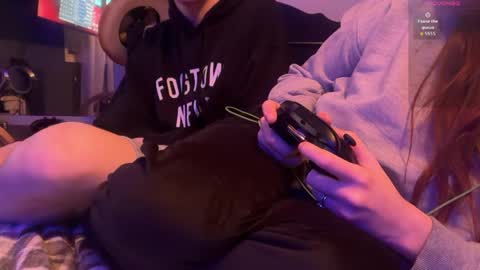 Redhead and BigPeenar online show from 04-01-26, 11:35