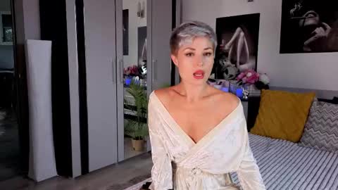 Alex online show from 10-01-25, 11:05