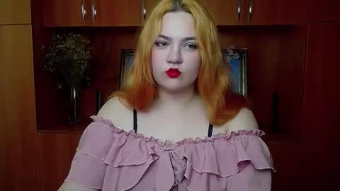 Rina online show from 05-18-26, 12:11