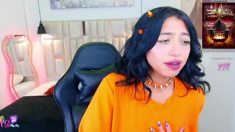 Lili Lopez online show from 05-30-26, 08:06