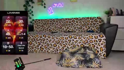 RedHurrican online show from 01-19-26, 03:05