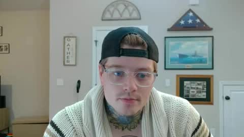 Snapshot of redinthebed chatting on 03-12-25, 03:46 InkedGinger online show from 03-12-25, 03:46