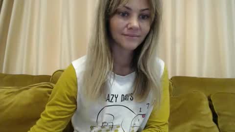 Snapshot of redjessica chatting on 09-28-25, 07:36 RedJessica online show from 09-28-25, 07:36