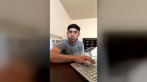 RedManMoans online show from 06-15-26, 05:15