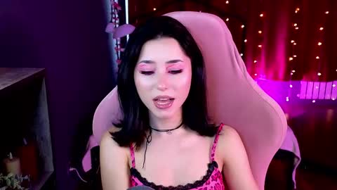 Snapshot of redmidnight_ chatting on 05-28-26, 03:53 Kiara online show from 05-28-26, 03:53