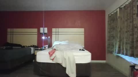 redruby1999 online show from 03-10-26, 08:30