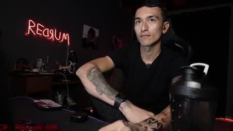 Red online show from 04-25-26, 04:15