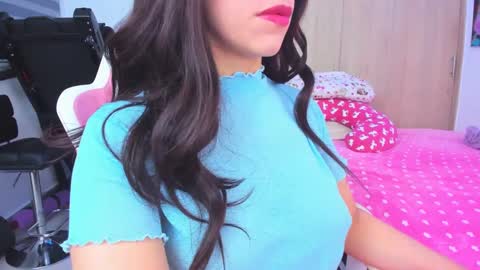 Snapshot of redski77 chatting on 01-21-25, 06:11 redski77 online show from 01-21-25, 06:11