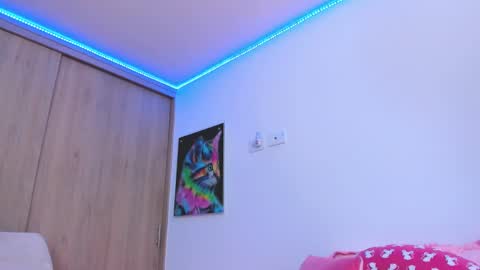 Snapshot of redski77 chatting on 02-25-25, 09:31 redski77 online show from 02-25-25, 09:31