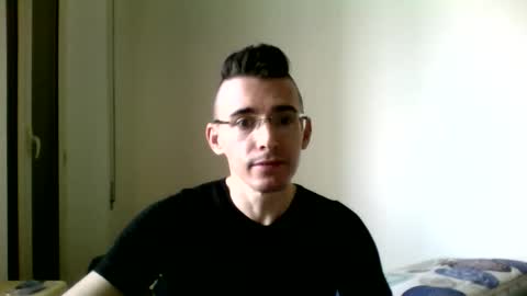 Snapshot of redstep0 chatting on 10-12-25, 09:30 redstep0 online show from 10-12-25, 09:30