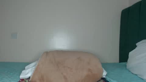 Reem online show from 01-13-26, 02:28