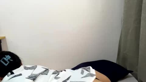 Snapshot of reen6969 chatting on 02-25-25, 02:47 Reen online show from 02-25-25, 02:47