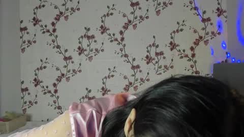 Alisa online show from 11-30-25, 11:25