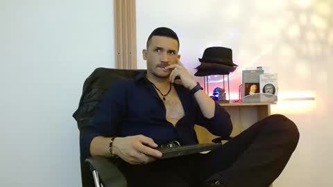   REIKO  online show from 11-03-25, 07:48