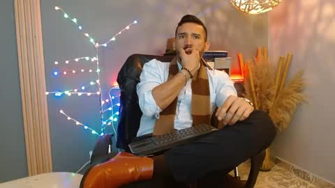   REIKO  online show from 04-01-26, 03:09