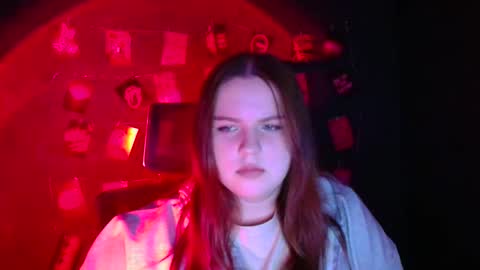 Reina online show from 01-07-26, 06:38