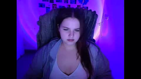 Reina online show from 02-12-26, 06:30