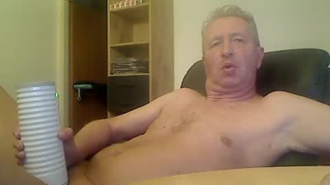 reini7211 online show from 06-14-26, 10:45