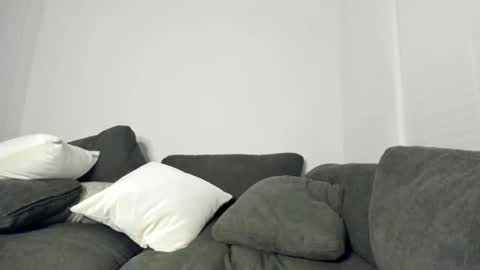 Priscilla online show from 05-15-26, 06:20