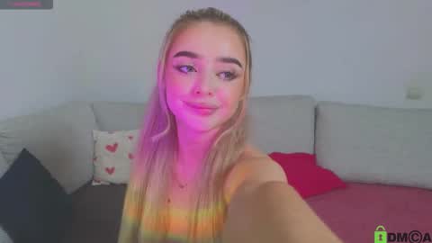 Snapshot of relax_time_ chatting on 09-10-25, 03:23 Anna online show from 09-10-25, 03:23