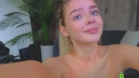 Snapshot of relax_time_ chatting on 10-01-25, 02:45 Anna online show from 10-01-25, 02:45