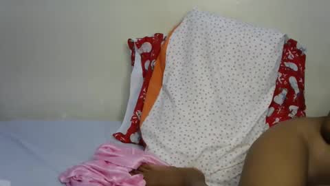 Snapshot of rellings_maya chatting on 12-03-25, 06:28 rellings-maya online show from 12-03-25, 06:28