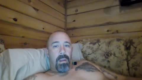 Snapshot of remington543 chatting on 10-26-25, 10:10 remington543 online show from 10-26-25, 10:10