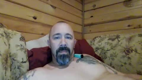 Snapshot of remington543 chatting on 12-18-25, 07:20 remington543 online show from 12-18-25, 07:20