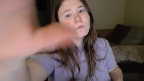 Snapshot of remirann_ chatting on 12-10-24, 12:27 Ann OF - remirann21 online show from 12-10-24, 12:27