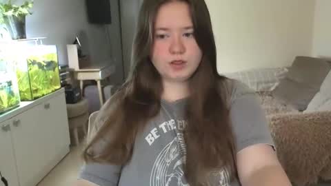 Snapshot of remirann_ chatting on 11-02-25, 05:21 Ann OF - remirann21 online show from 11-02-25, 05:21