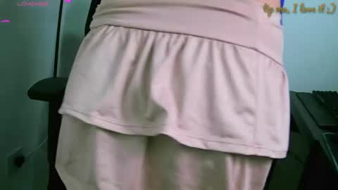 Snapshot of remotewitch chatting on 07-14-26, 09:58 Remote Witch online show from 07-14-26, 09:58