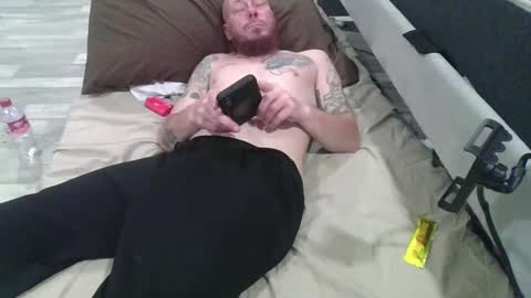 Snapshot of remshotdt chatting on 02-24-25, 02:40 remshotdt online show from 02-24-25, 02:40