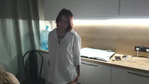Renae Tom online show from 06-04-26, 06:58