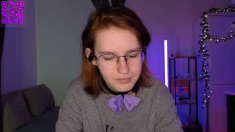 Claire online show from 04-15-26, 06:48