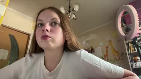 Snapshot of renaeorabuena chatting on 07-21-26, 08:05 Annabel online show from 07-21-26, 08:05