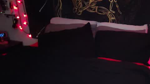 Snapshot of renascentpro chatting on 02-08-26, 01:03 renascentpro online show from 02-08-26, 01:03